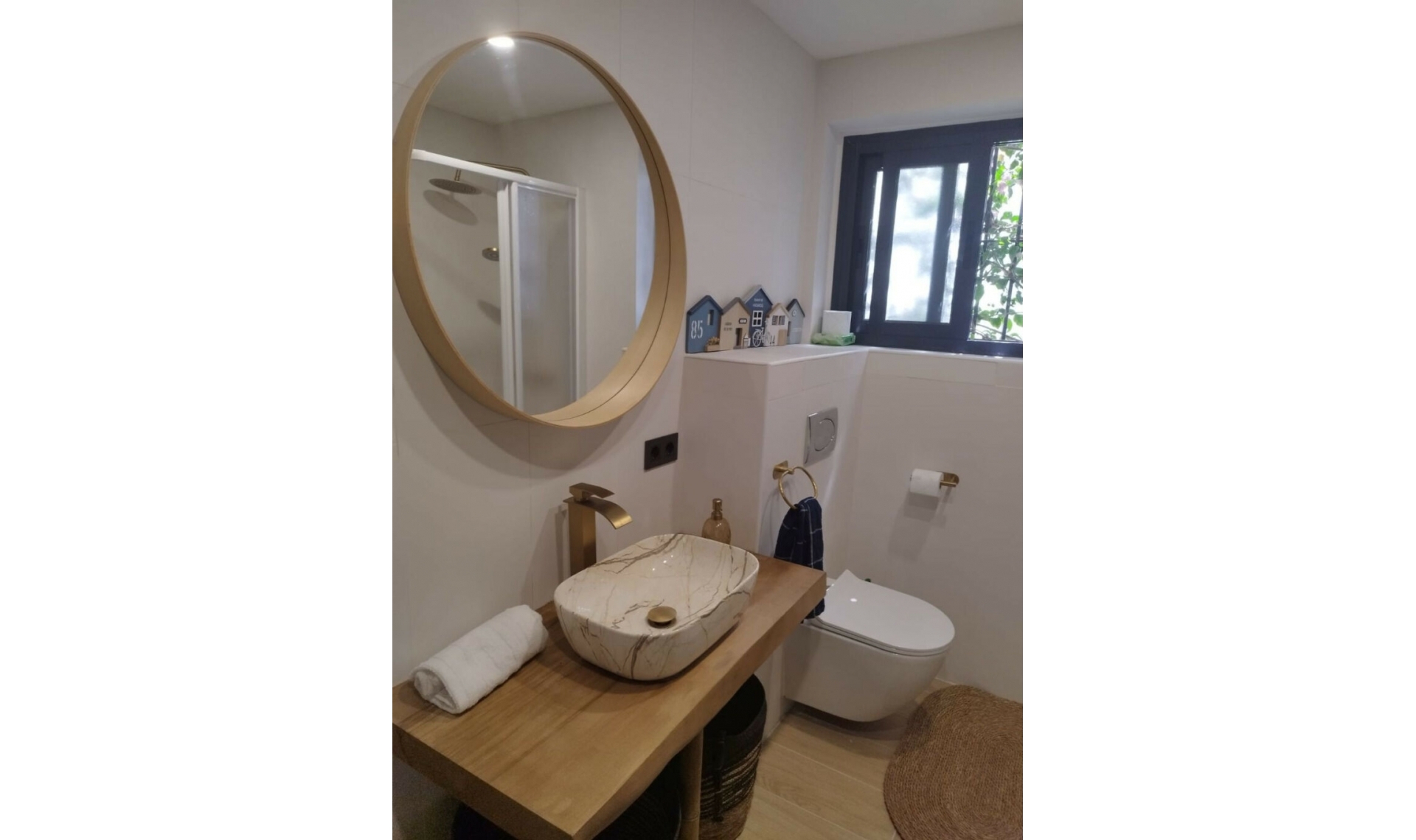 Další prodej -  -
Estepona