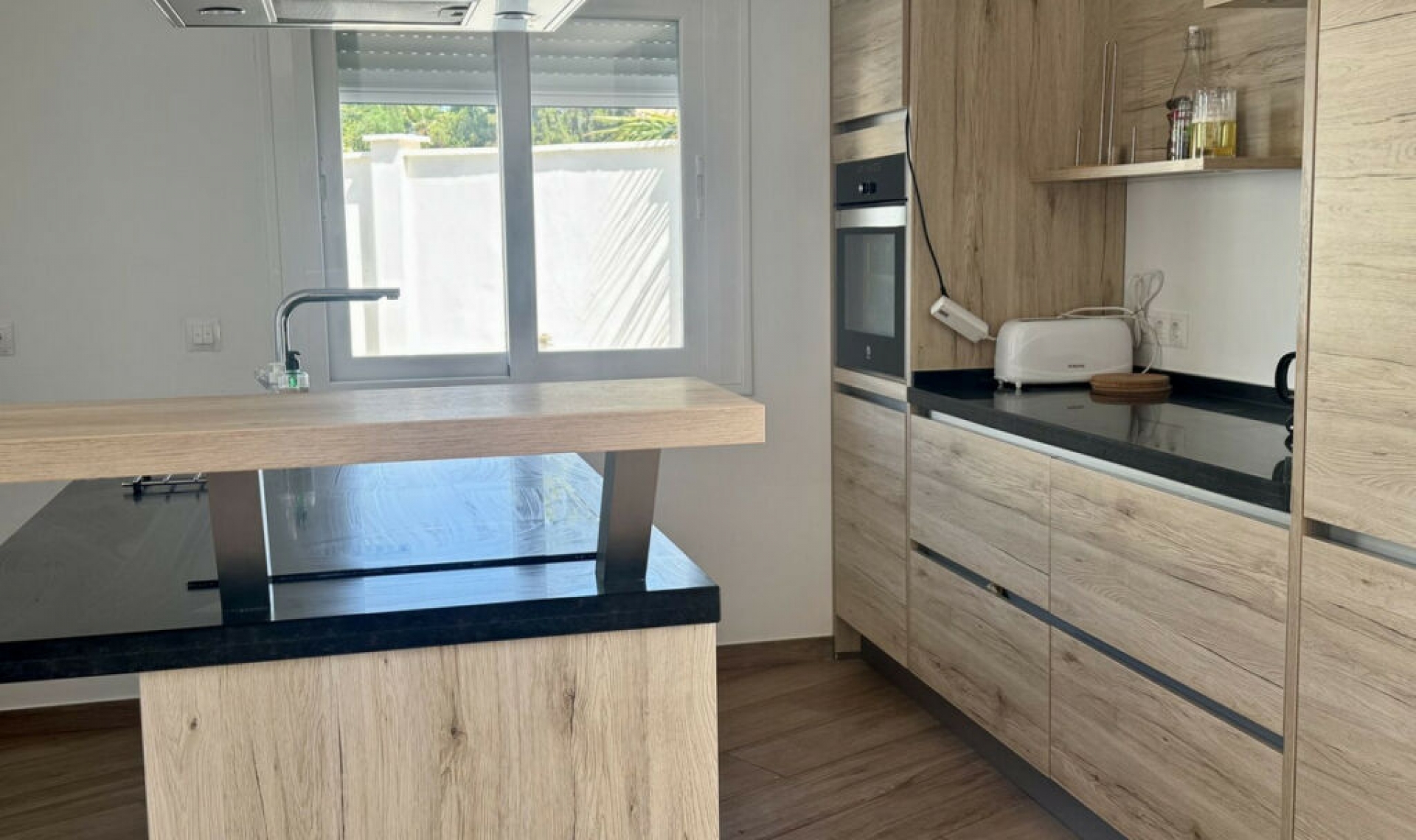 Další prodej -  -
Estepona