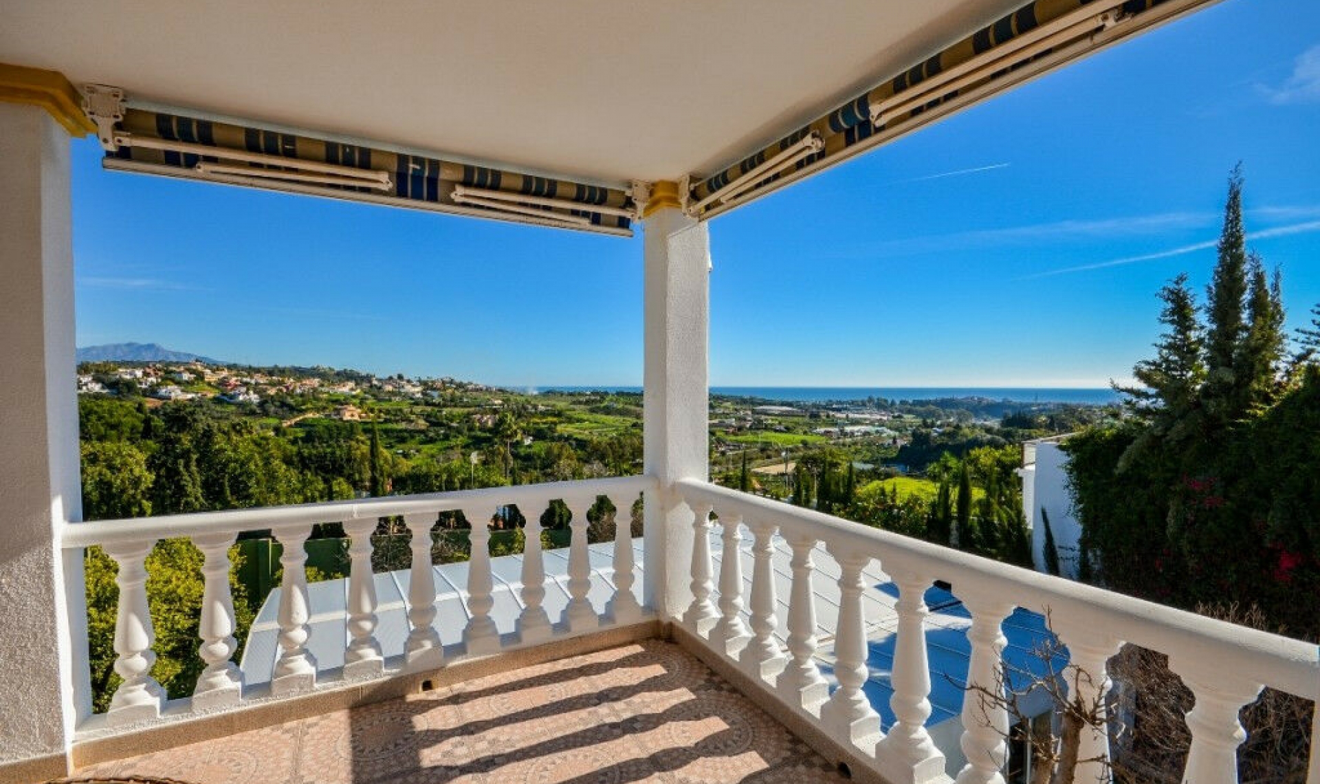 Další prodej -  -
Estepona