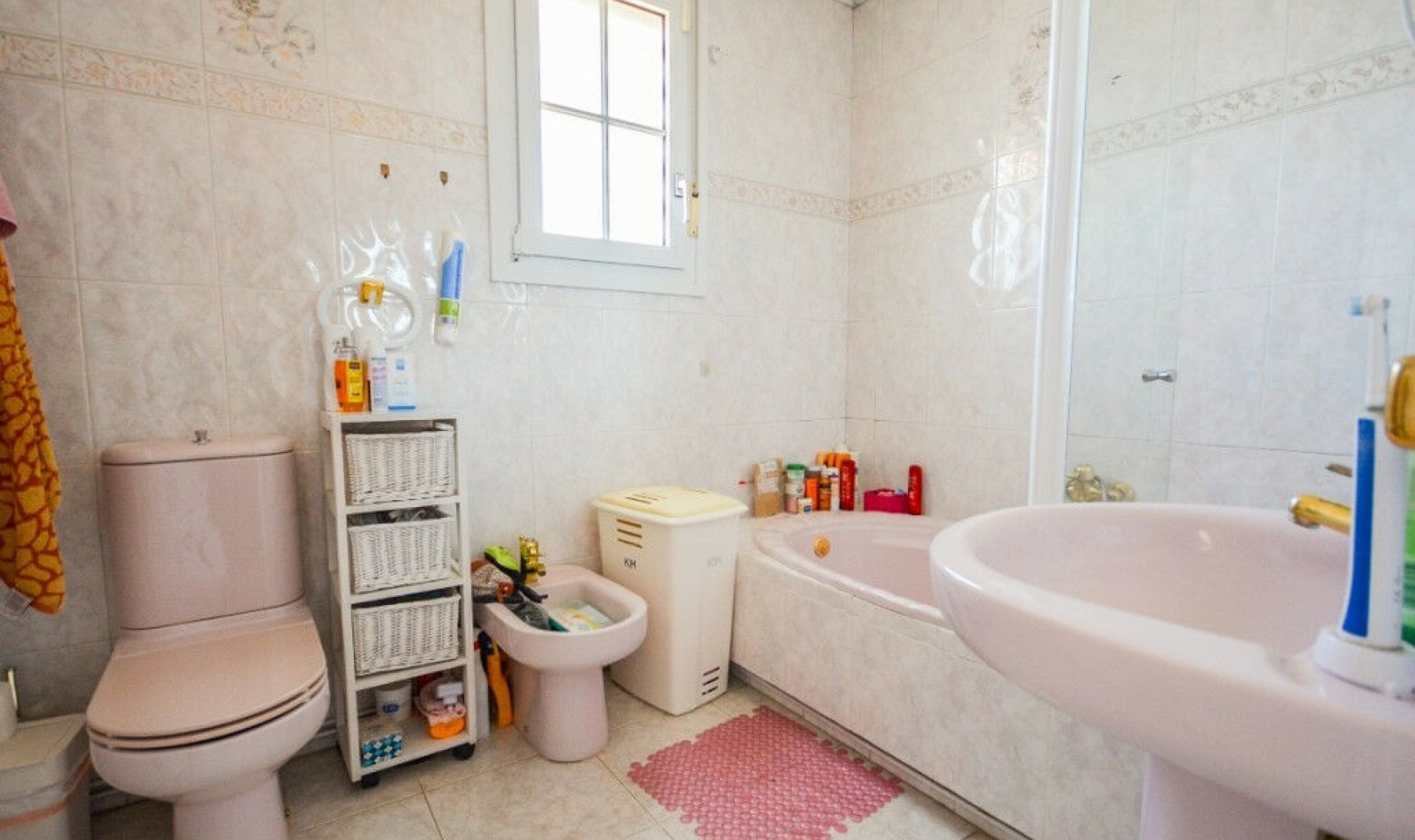 Další prodej -  -
Estepona