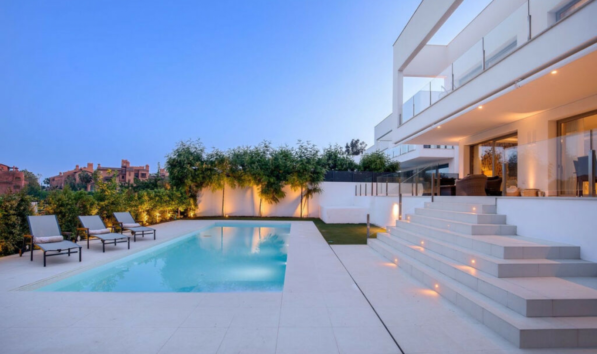 Další prodej -  -
Guadalmina Baja