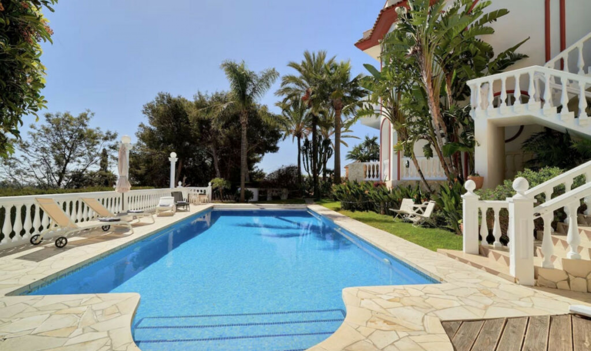 Další prodej -  -
Hacienda Las Chapas