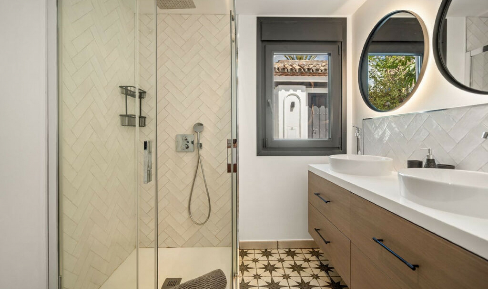 Další prodej -  -
Marbesa