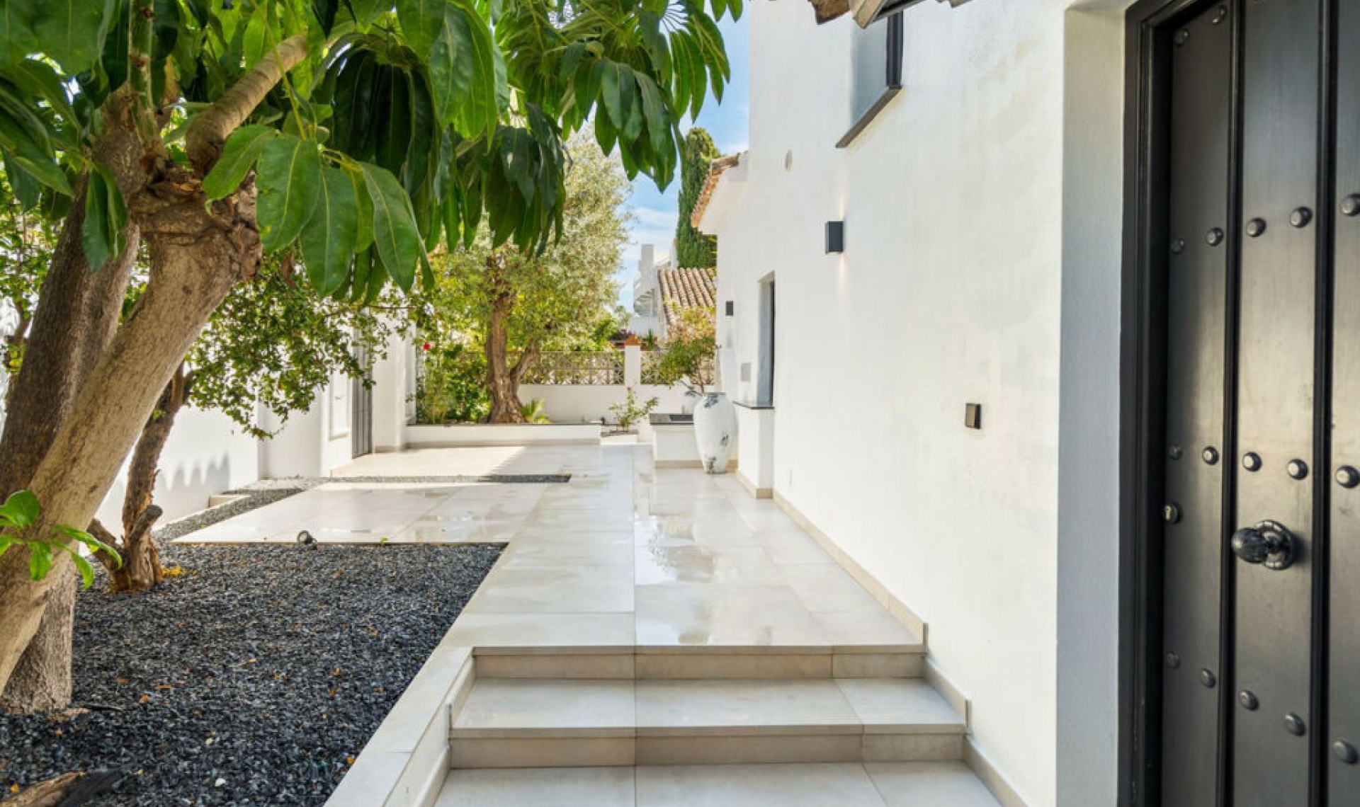 Další prodej -  -
Marbesa