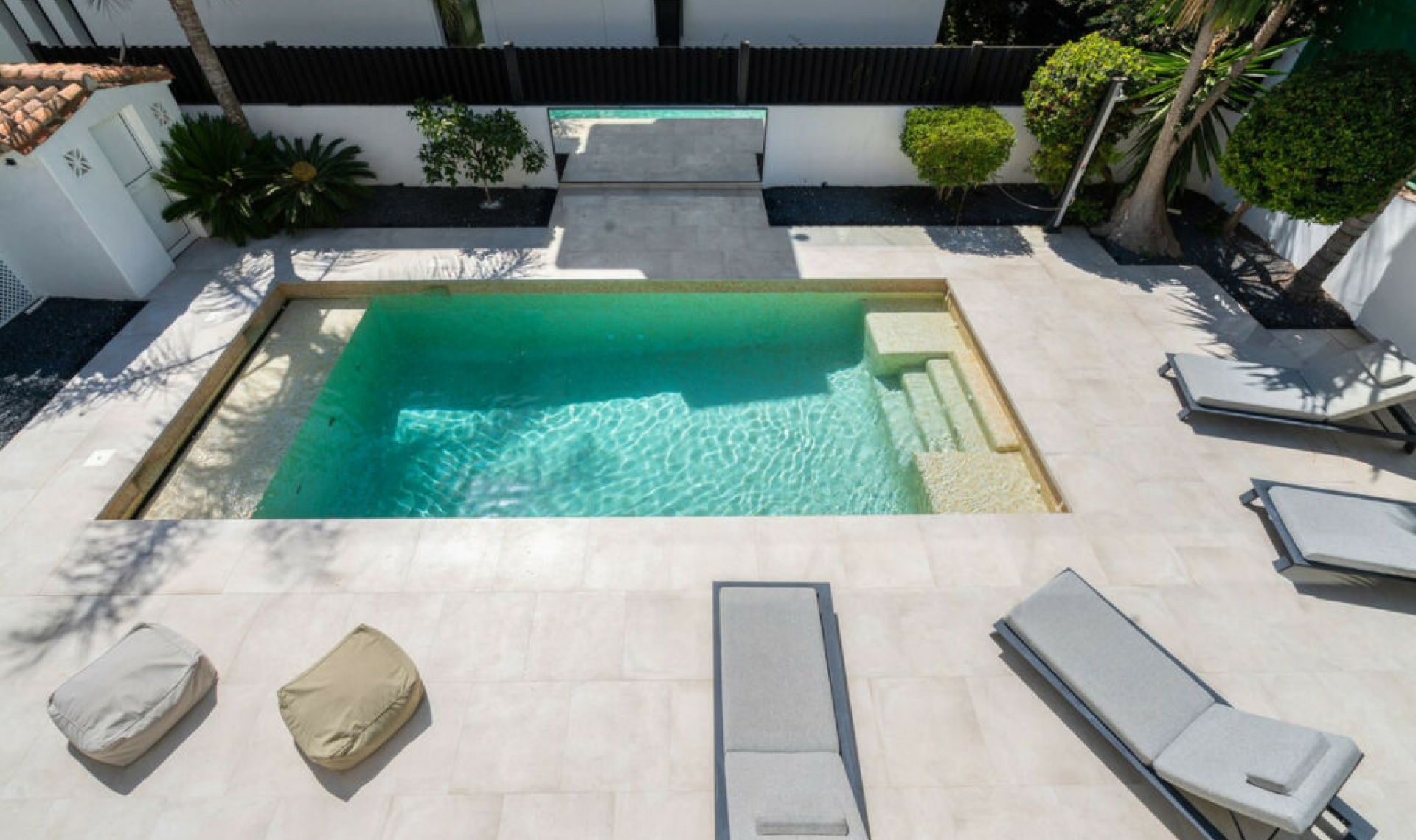 Další prodej -  -
Marbesa