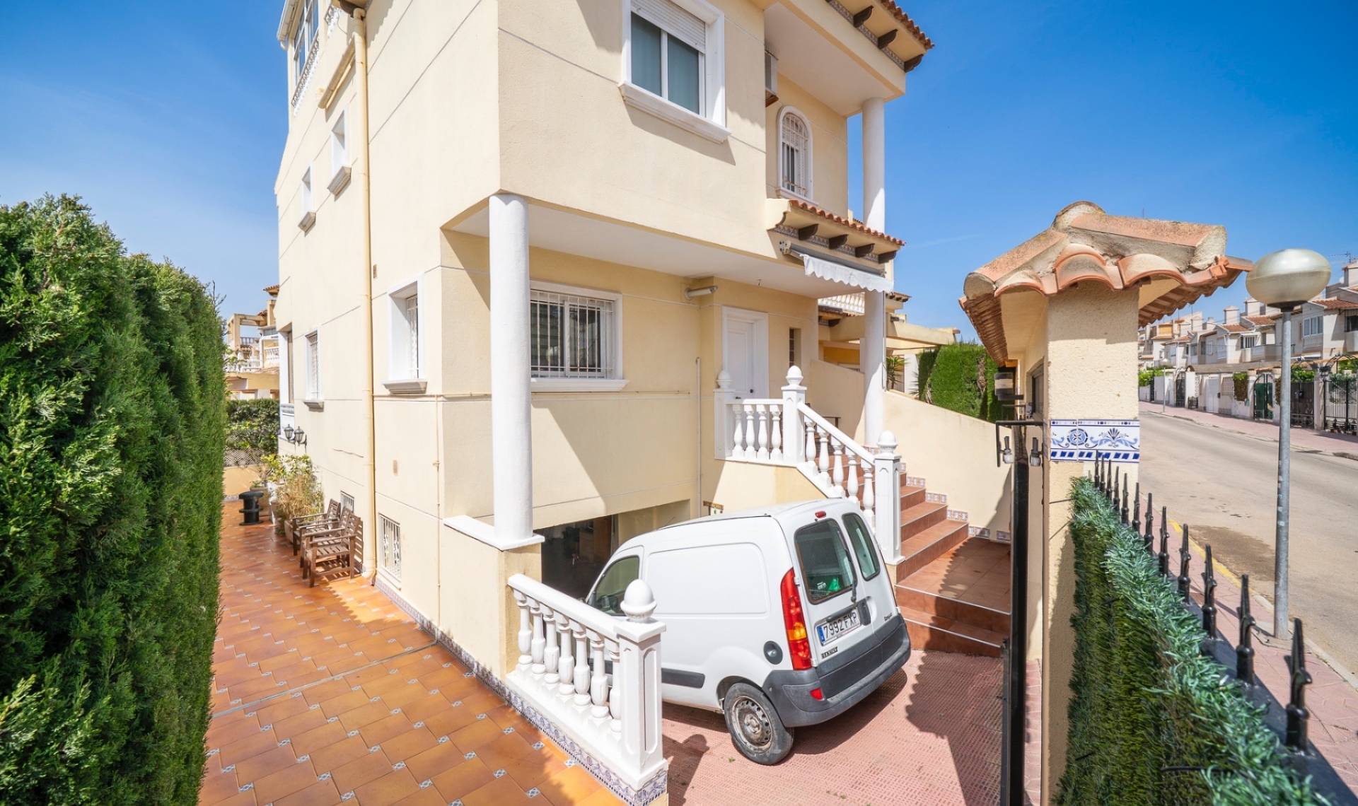 Další prodej - Městský dům -
Guardamar del Segura - El moncayo