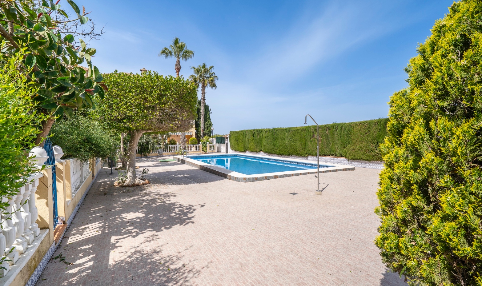 Další prodej - Městský dům -
Guardamar del Segura - El moncayo