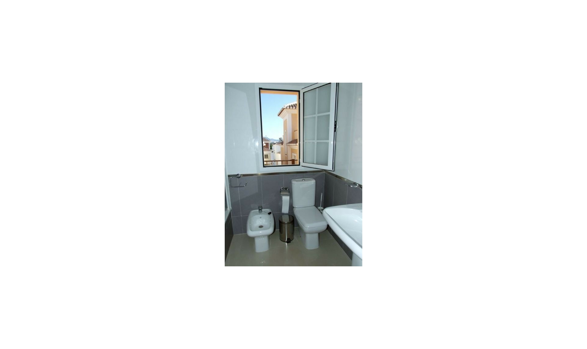 Další prodej -  -
Nerja