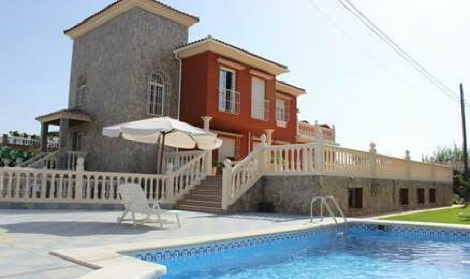 Další prodej -  -
Nerja