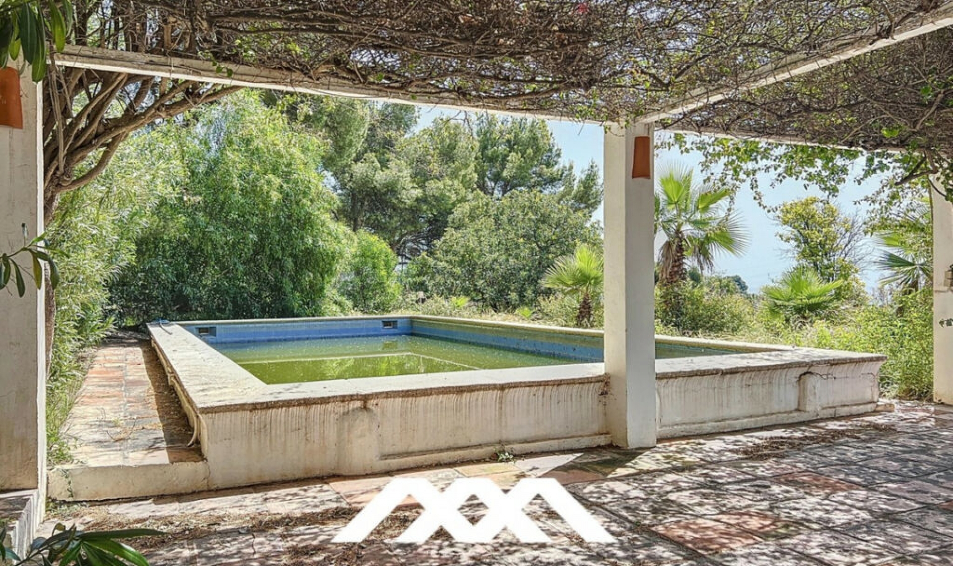 Další prodej -  -
Nerja