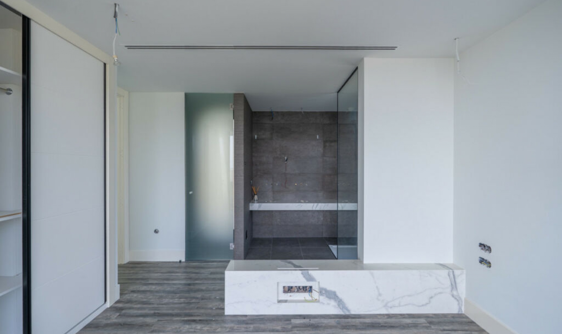 Další prodej -  -
New Golden Mile