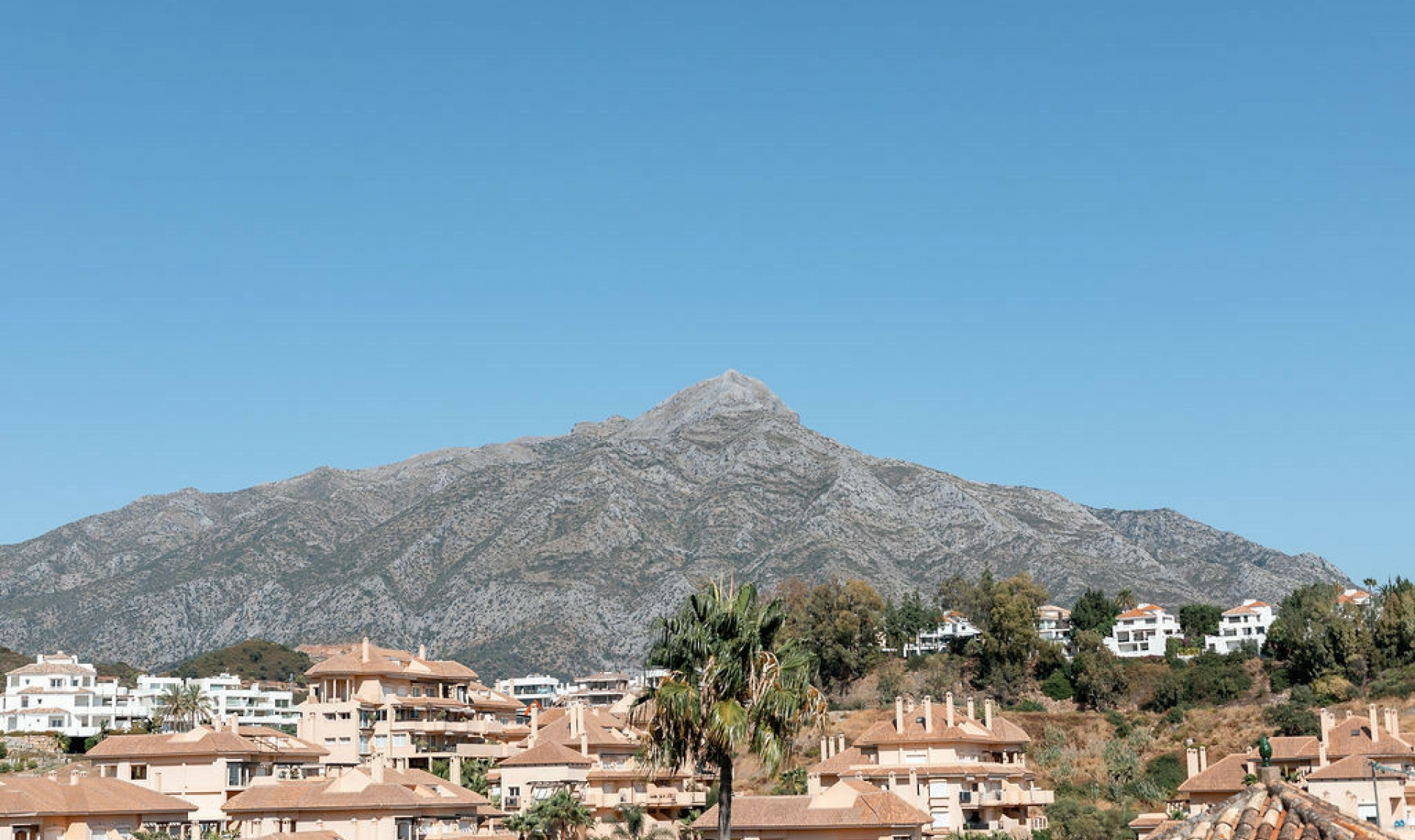 Další prodej -  -
Nueva Andalucía