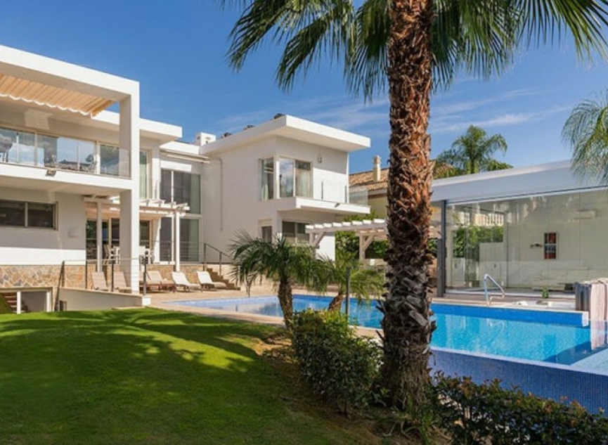 Další prodej -  -
Nueva Andalucía