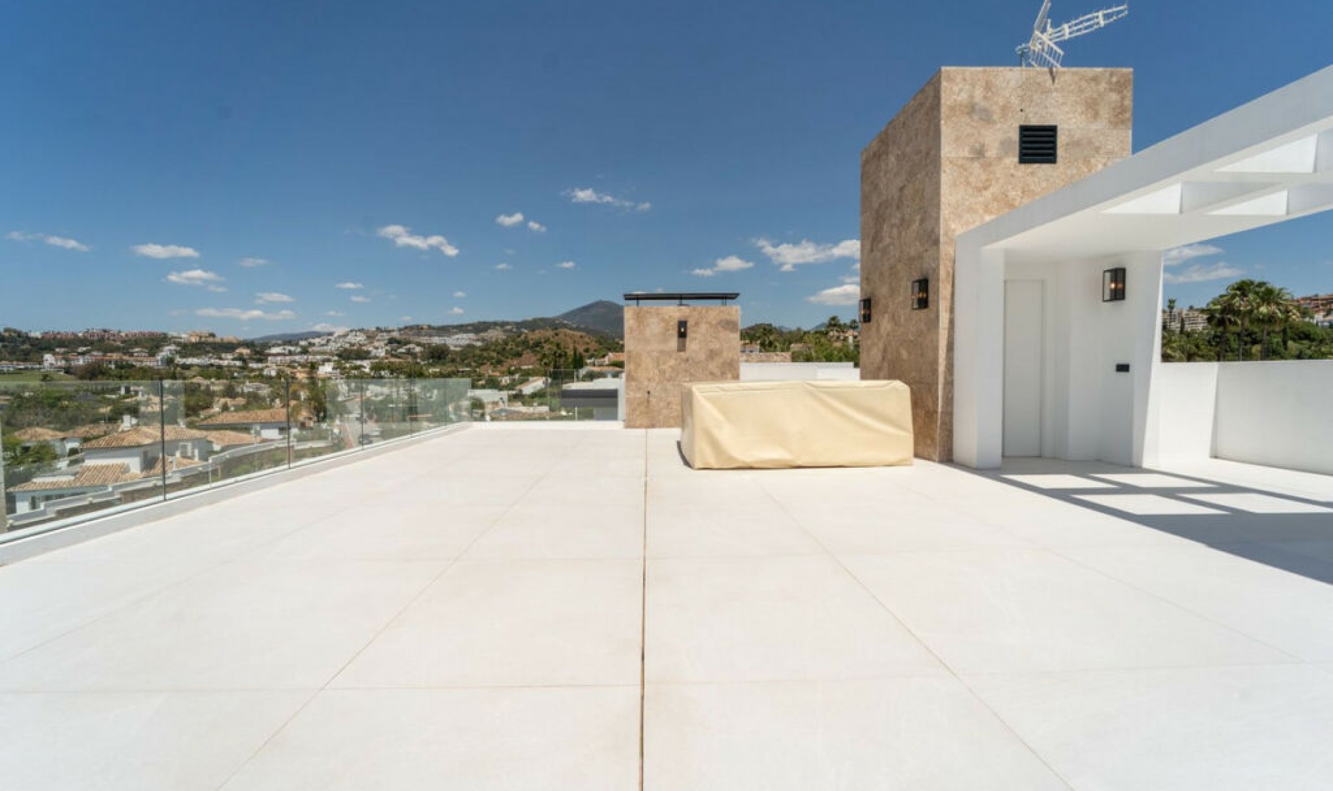 Další prodej -  -
Nueva Andalucía