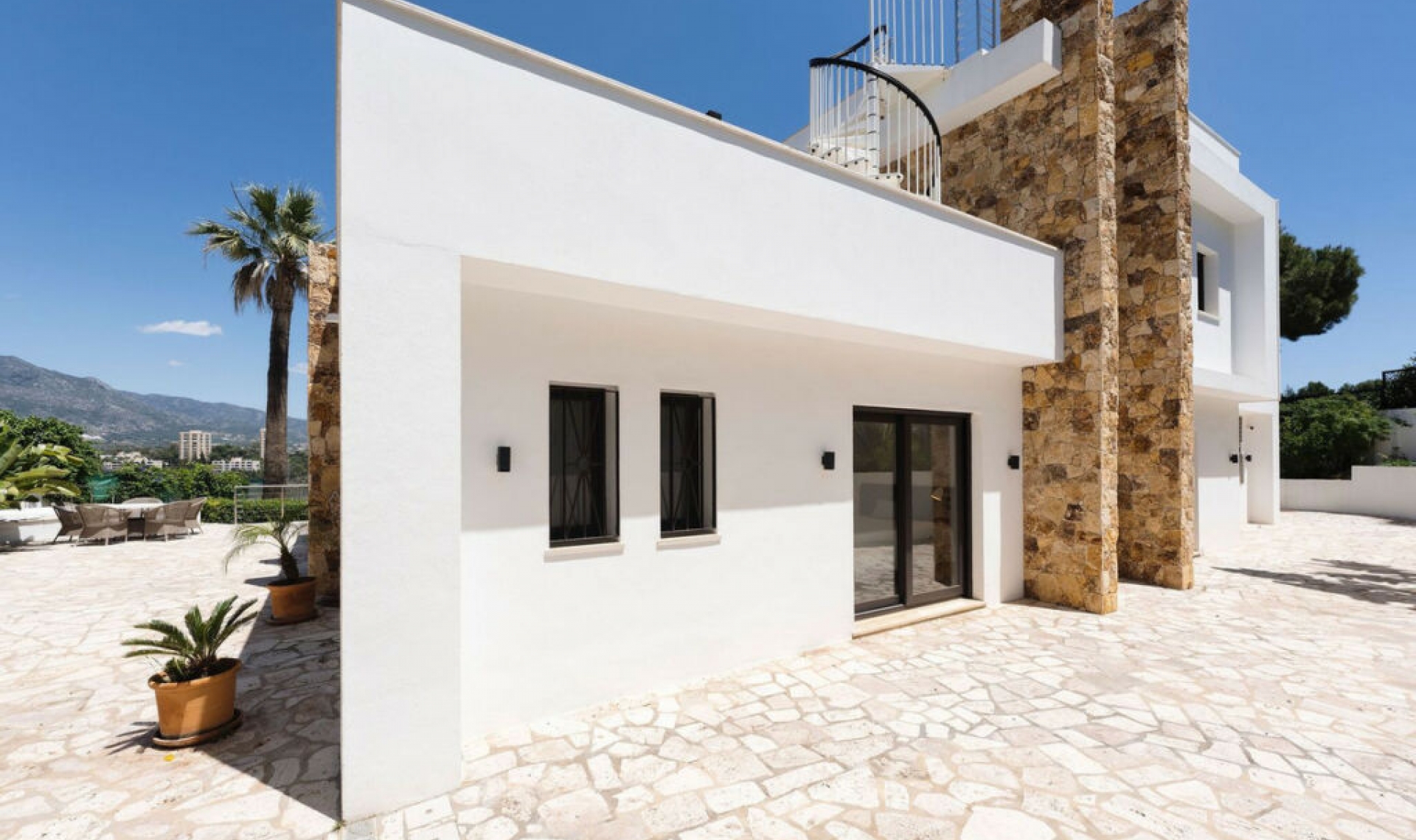 Další prodej -  -
Nueva Andalucía