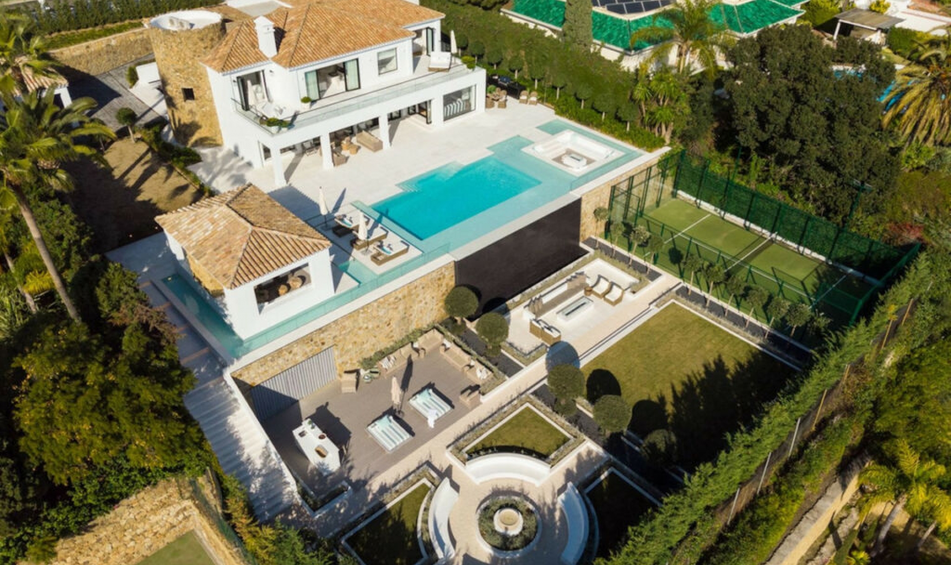 Další prodej -  -
Nueva Andalucía