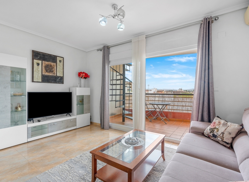Další prodej - Penthouse -
Almoradí