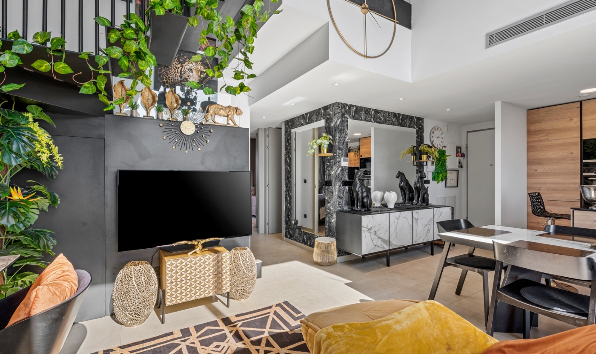 Další prodej - Penthouse -
Villamartín