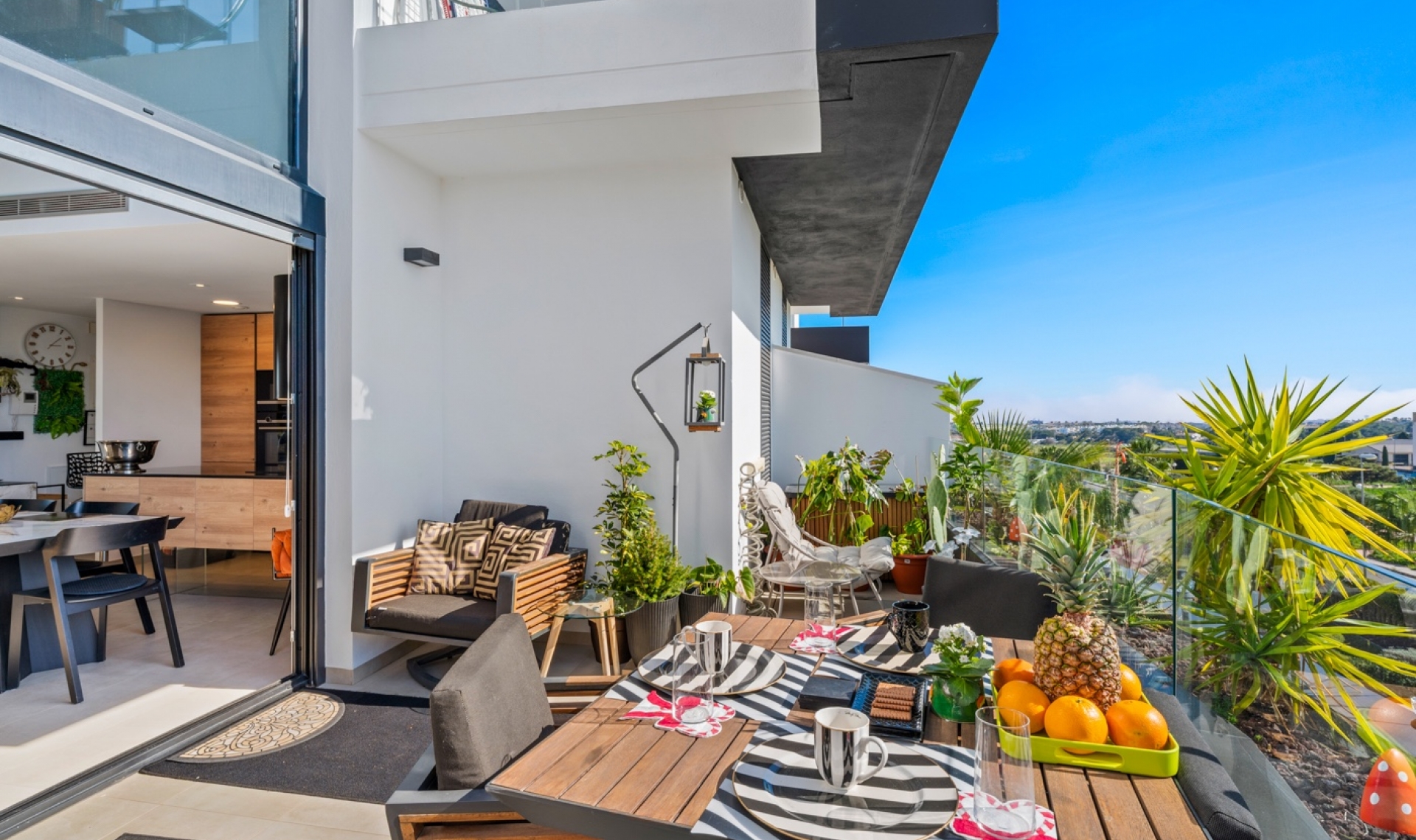 Další prodej - Penthouse -
Villamartín