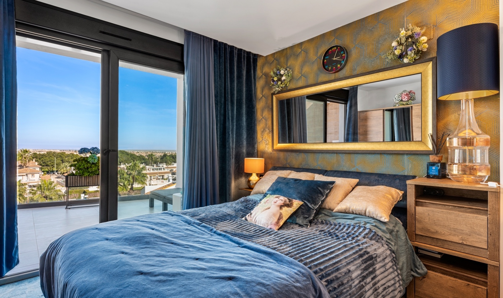 Další prodej - Penthouse -
Villamartín