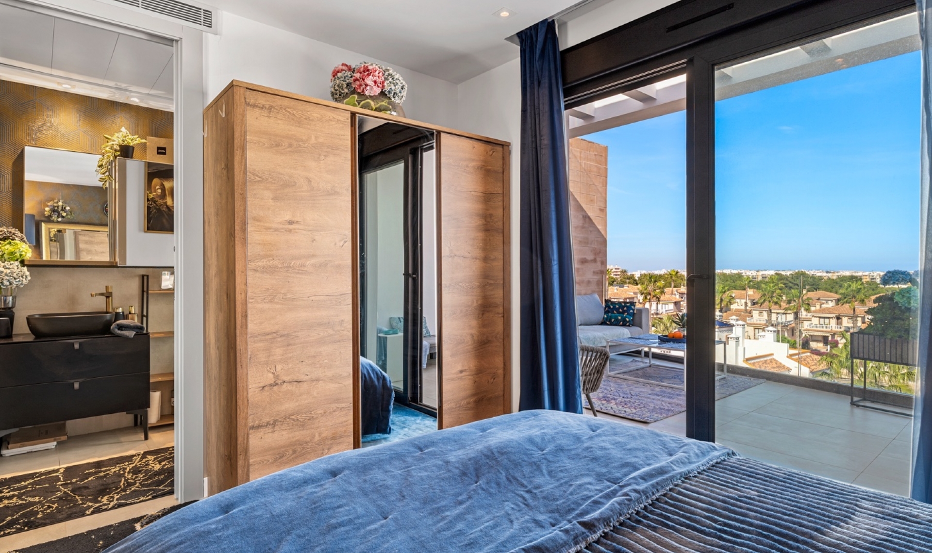 Další prodej - Penthouse -
Villamartín