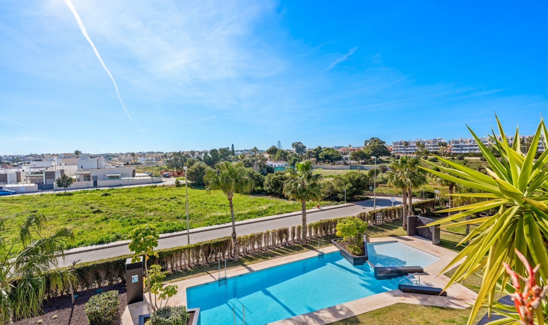 Další prodej - Penthouse -
Villamartín