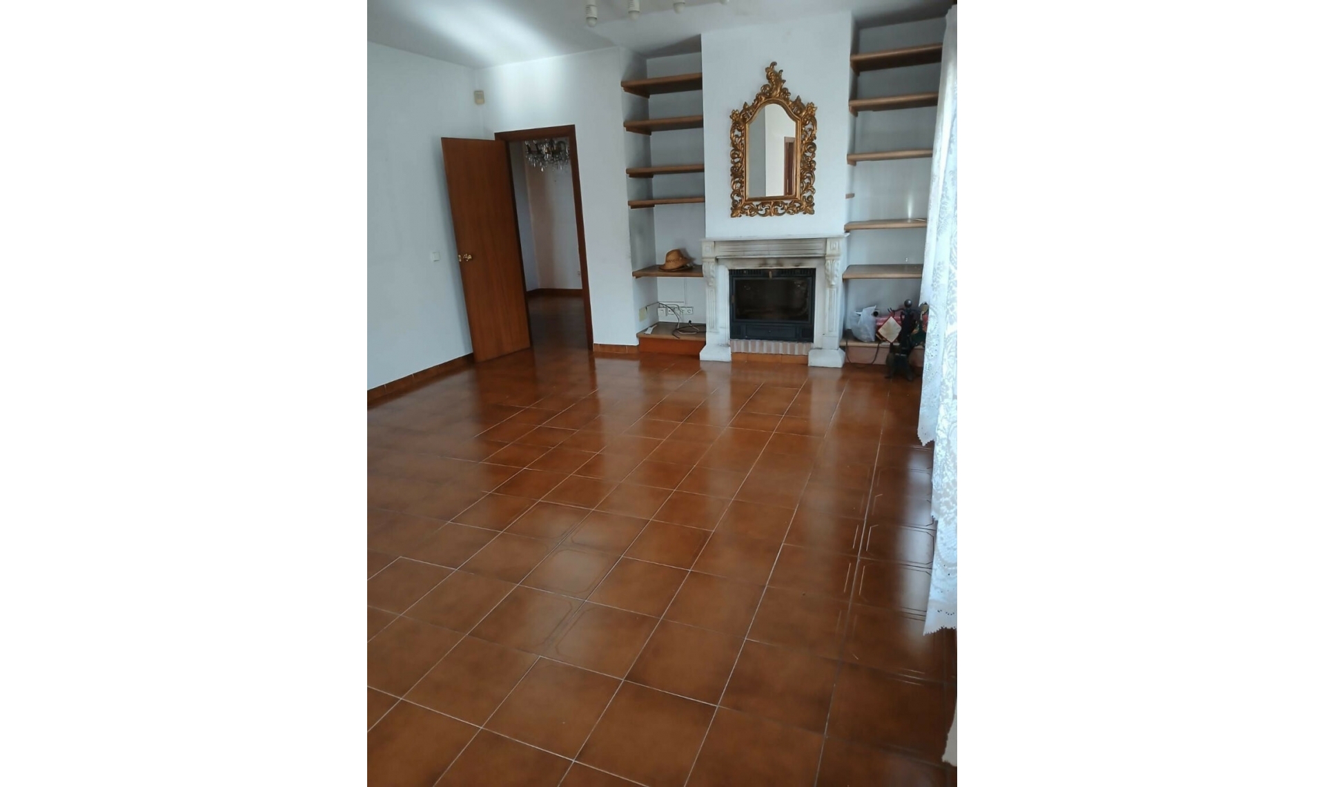 Další prodej -  -
Pueblo Nuevo de Guadiaro