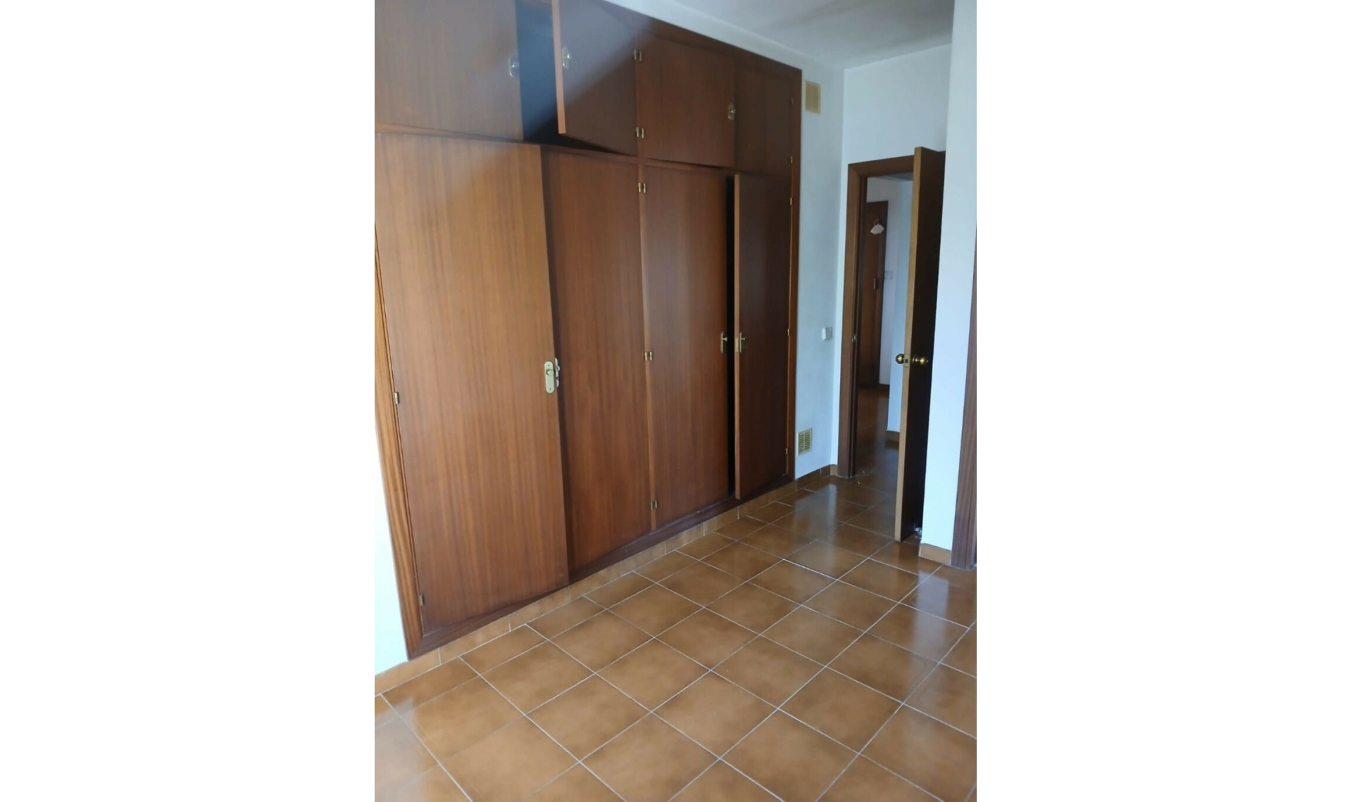 Další prodej -  -
Pueblo Nuevo de Guadiaro
