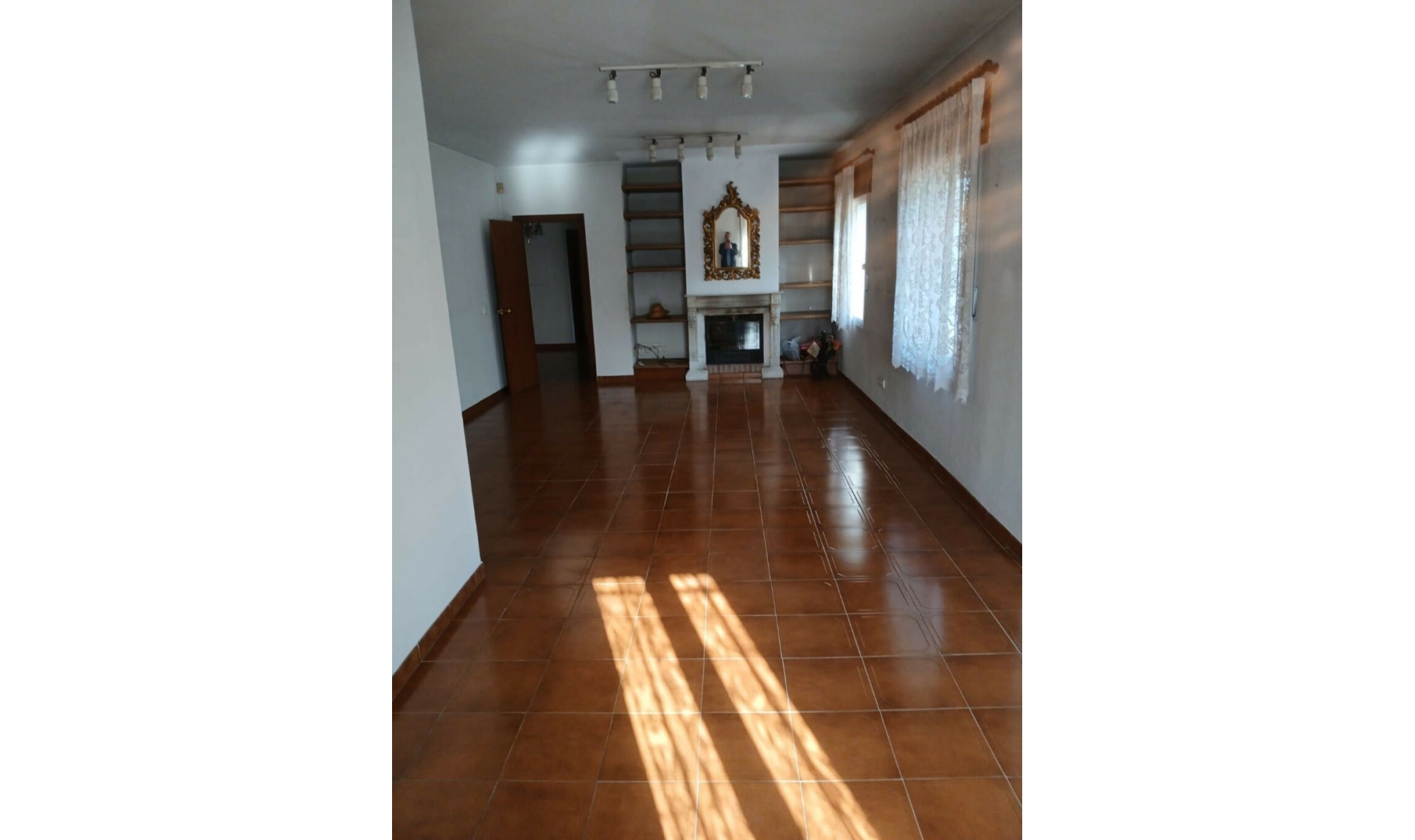 Další prodej -  -
Pueblo Nuevo de Guadiaro