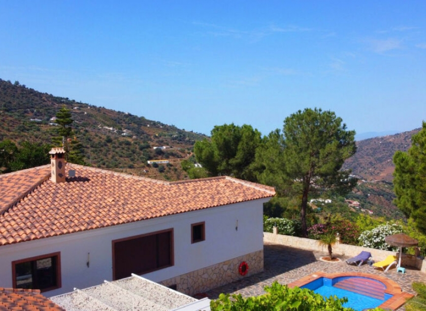 Další prodej -  -
Sayalonga