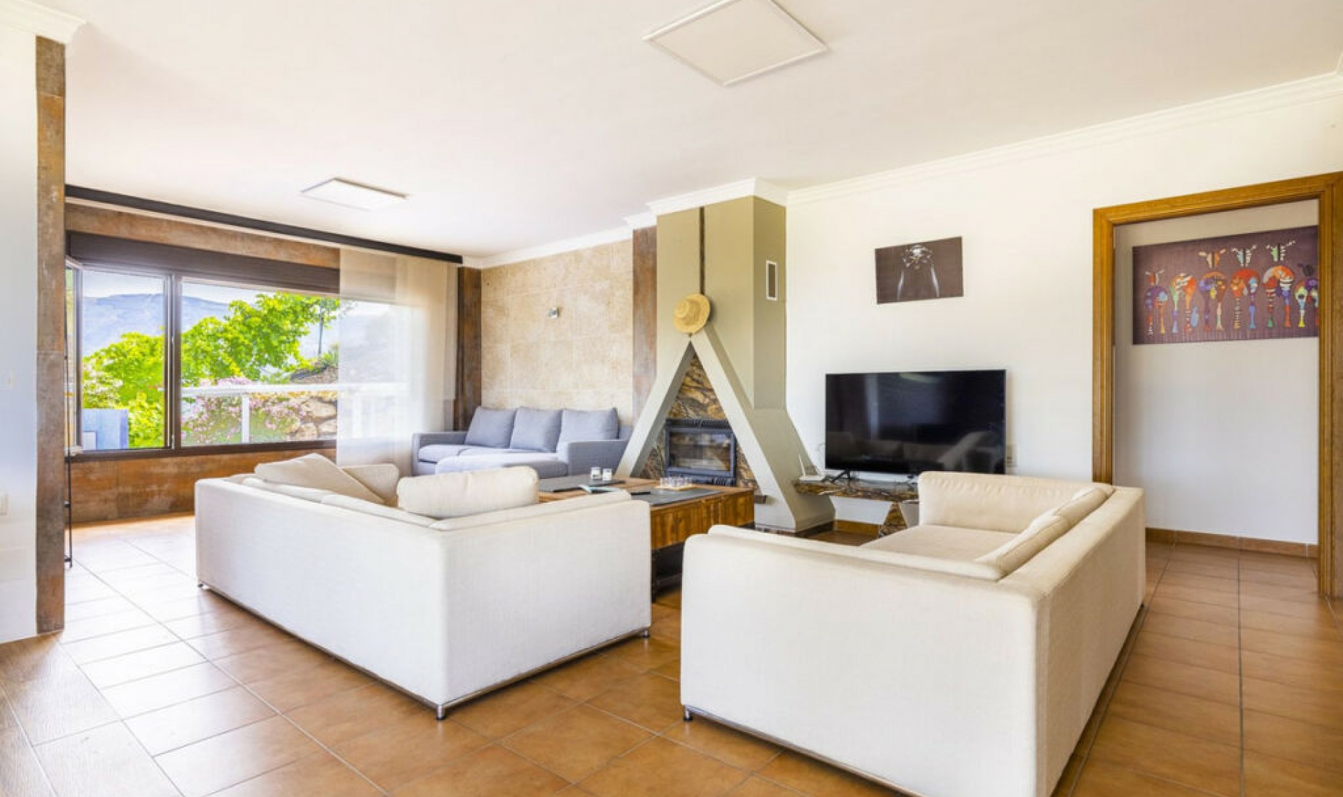 Další prodej -  -
Sayalonga