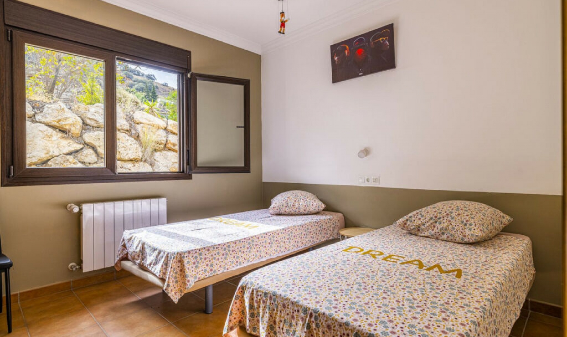 Další prodej -  -
Sayalonga