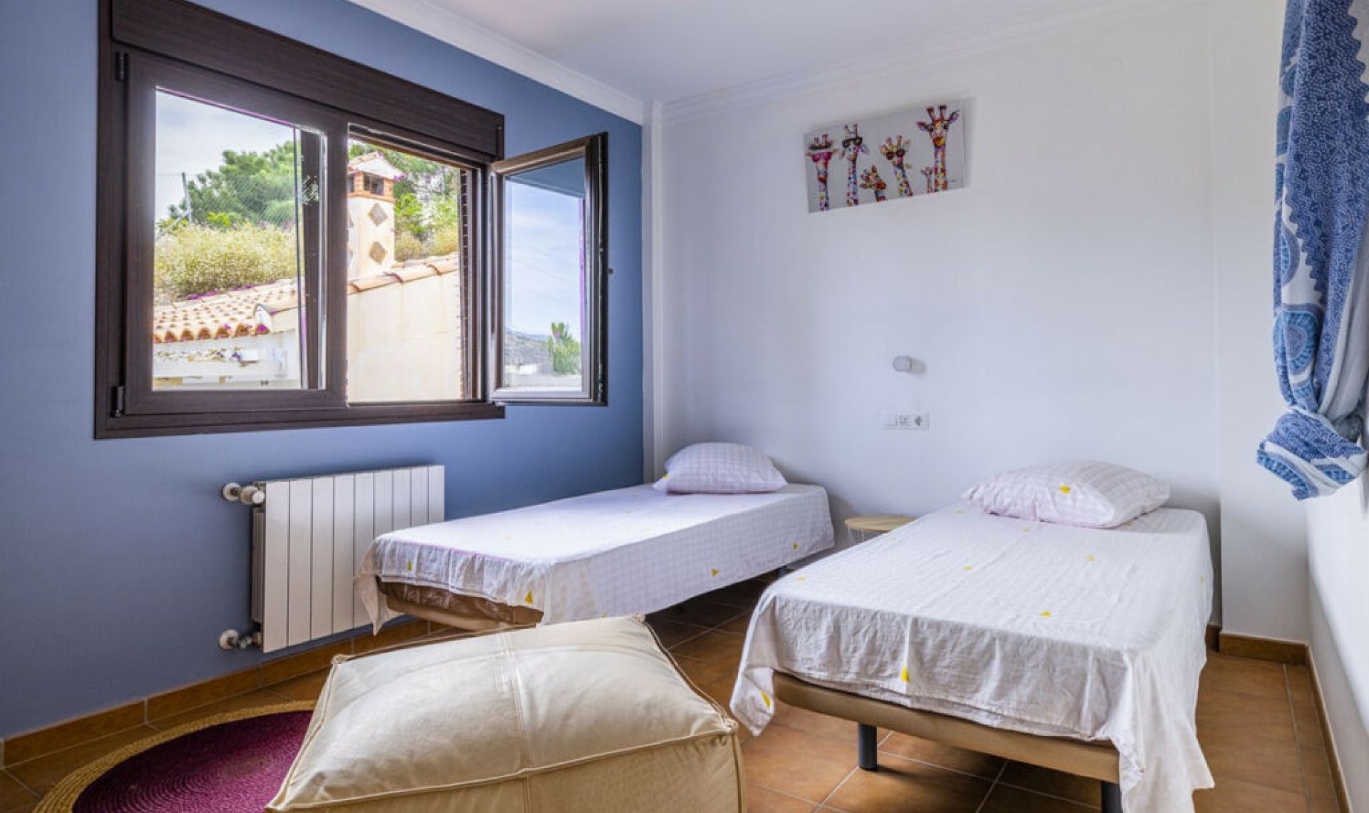 Další prodej -  -
Sayalonga