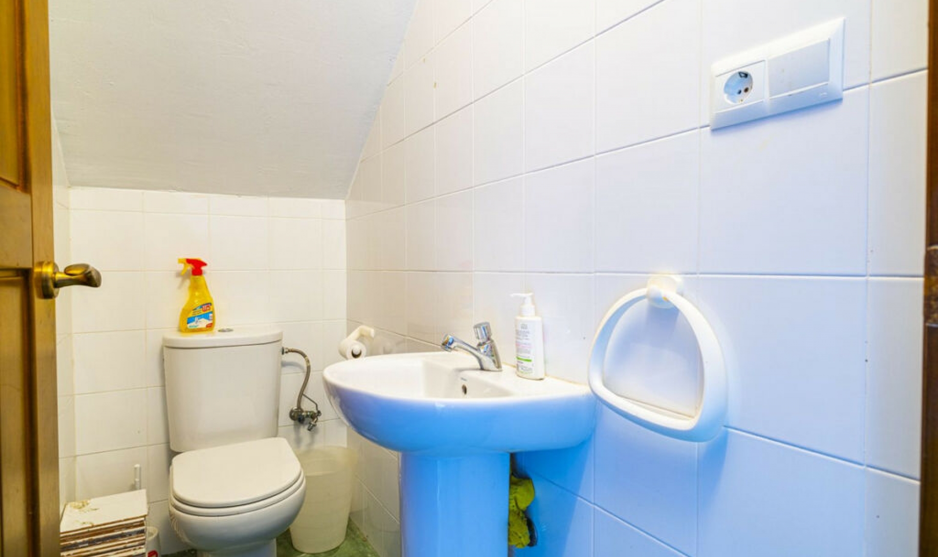 Další prodej -  -
Sayalonga