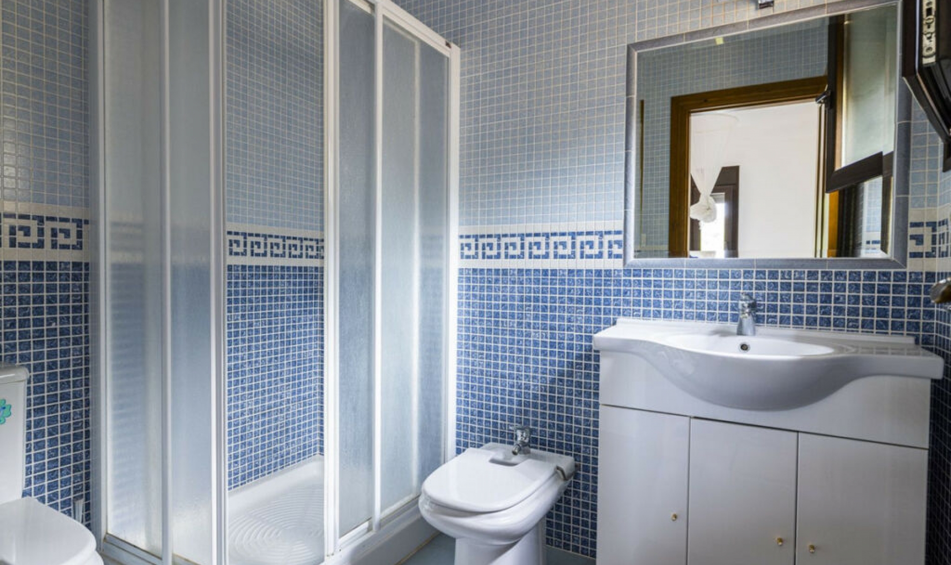 Další prodej -  -
Sayalonga