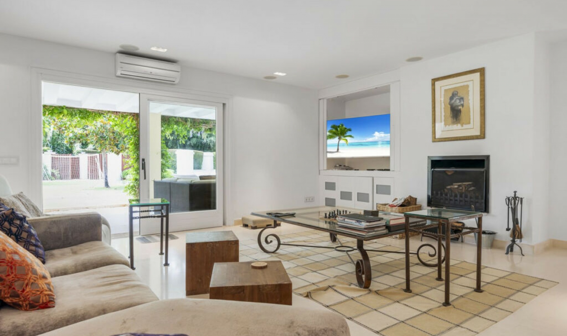 Další prodej -  -
Sotogrande Costa