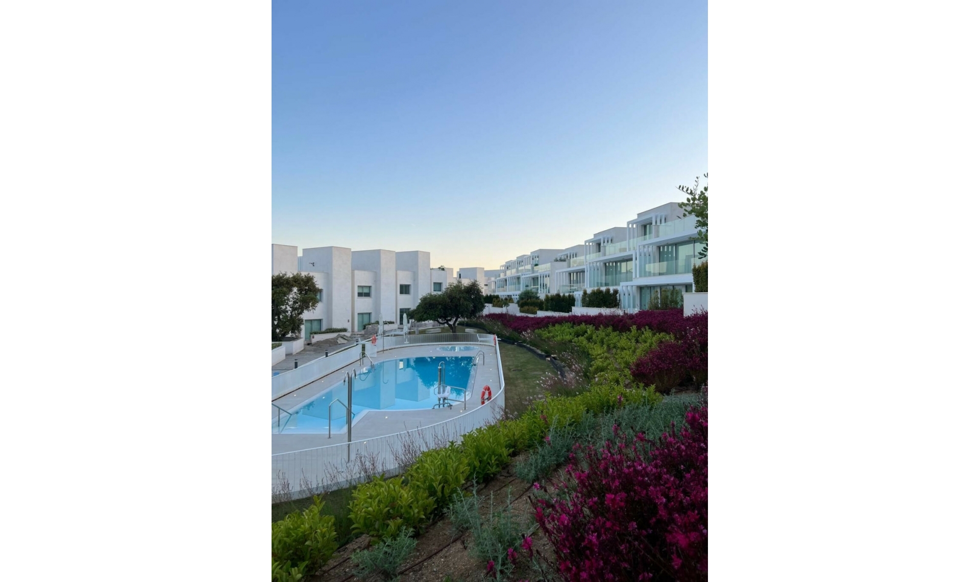 Další prodej -  -
Sotogrande