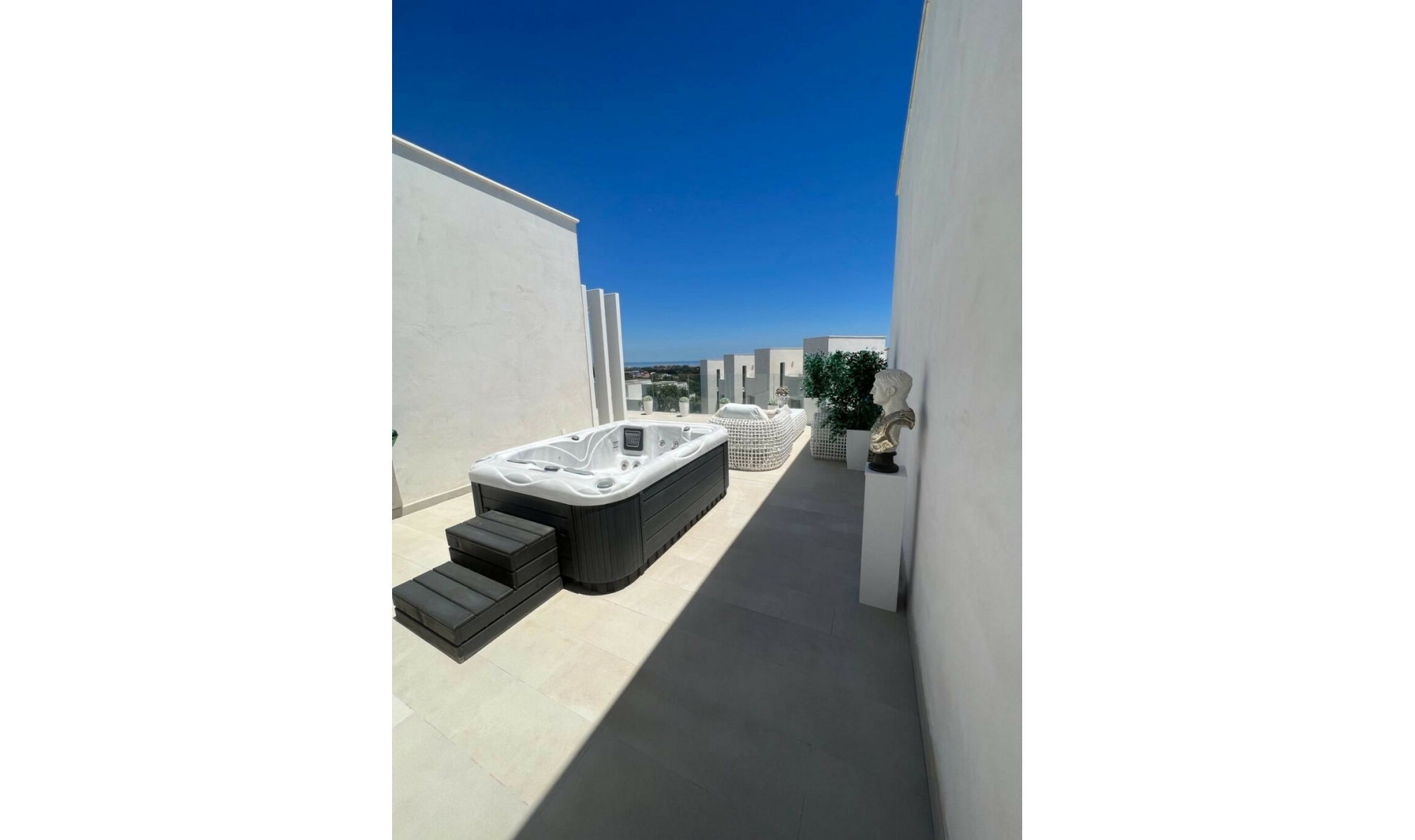Další prodej -  -
Sotogrande