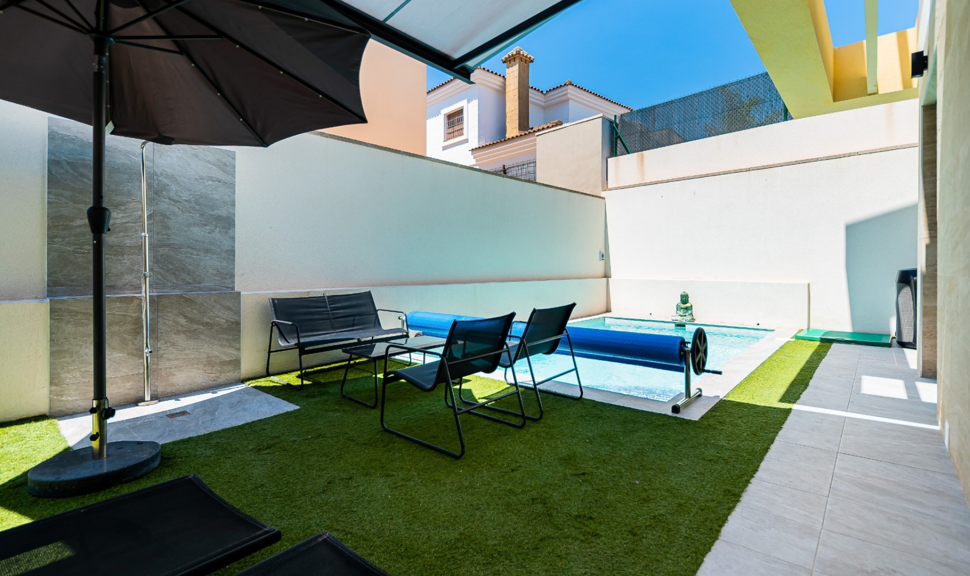 Další prodej - Vila -
Los Montesinos