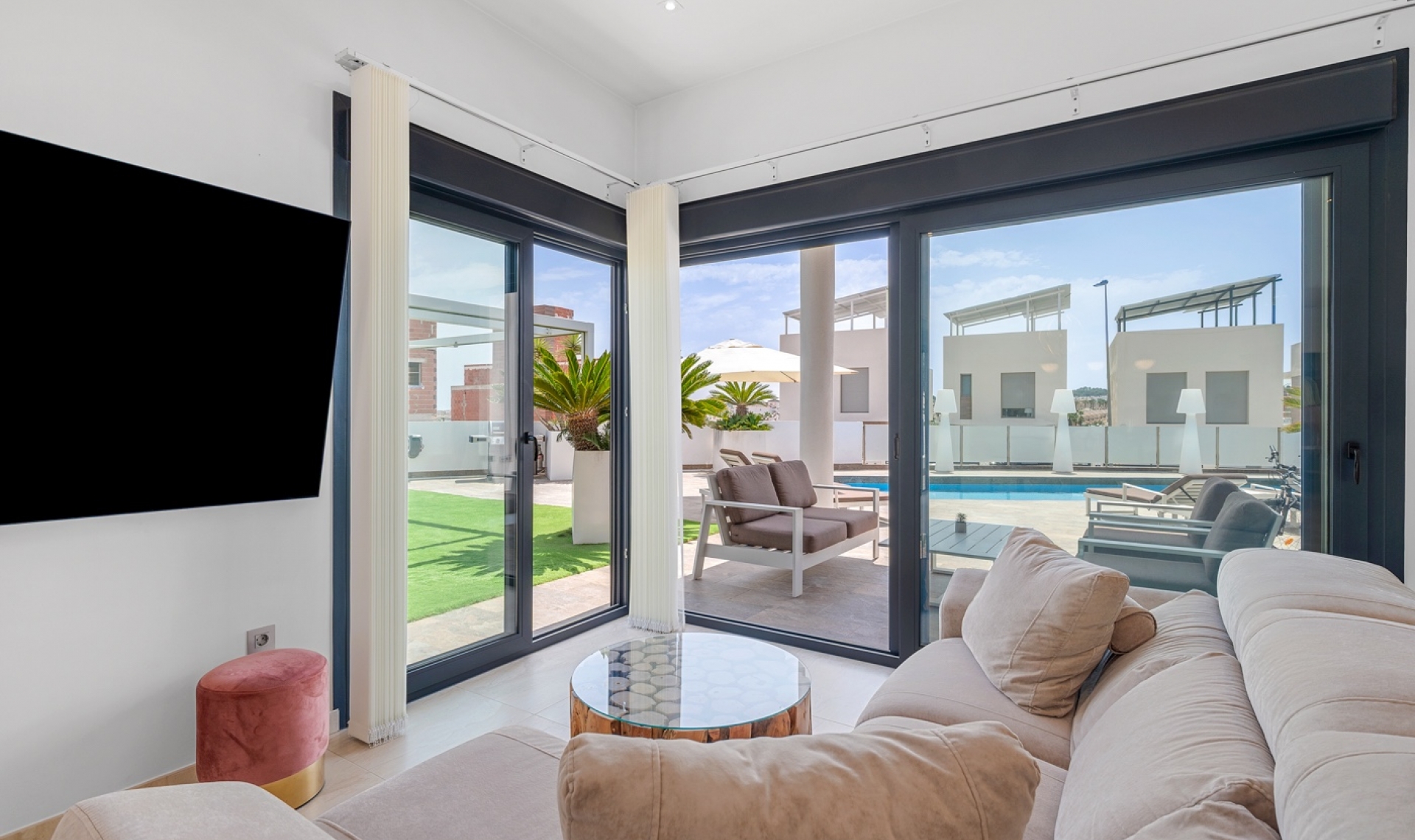 Další prodej - Vila -
Orihuela Costa - Villamartín