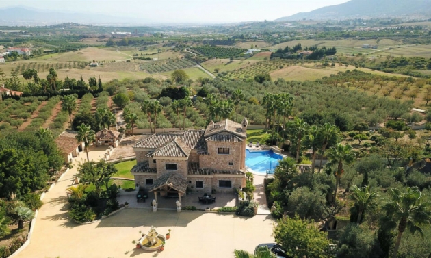 House - Resale - Alhaurín de la Torre - Alhaurín de la Torre