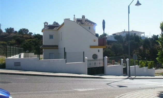 House - Resale - Almayate - Almayate