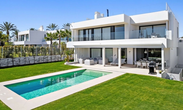 House - Resale - Cancelada - Cancelada