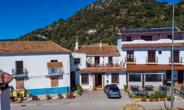 House - Resale - Comares - Comares