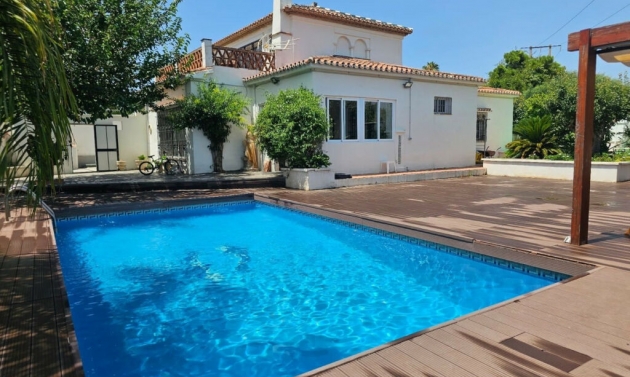 House - Resale - El Chaparral - El Chaparral