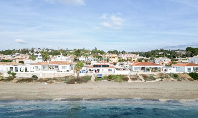 House - Resale - El Chaparral - El Chaparral