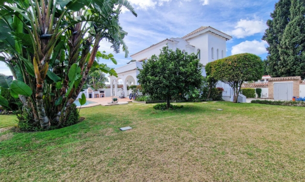 House - Resale - El Paraiso - El Paraiso