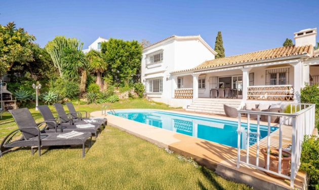 House - Resale - El Paraiso - El Paraiso