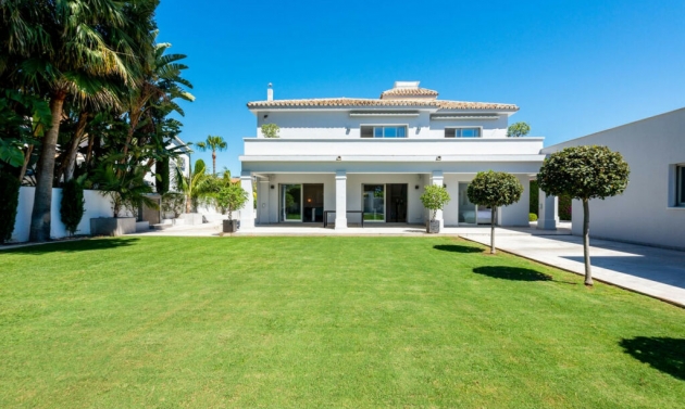 House - Resale - El Paraiso - El Paraiso