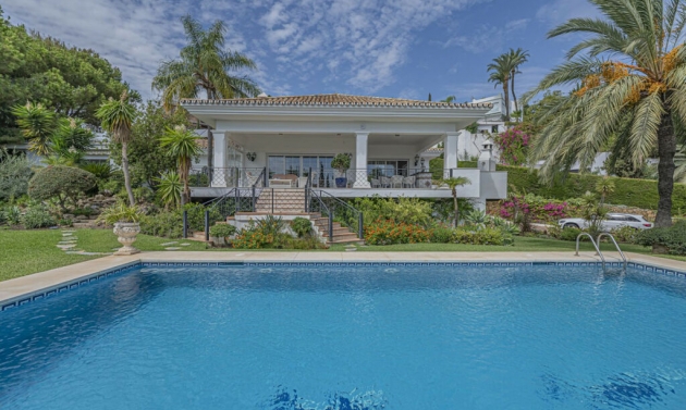 House - Resale - El Paraiso - El Paraiso